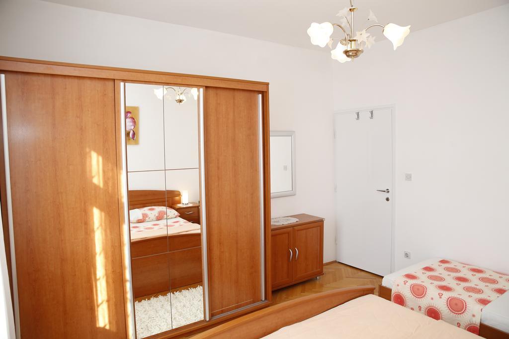 Apartments Vila&Zora 沃迪切 外观 照片